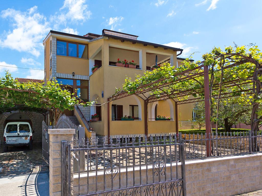 Bella Vista Appartement Poreč Buitenkant foto
